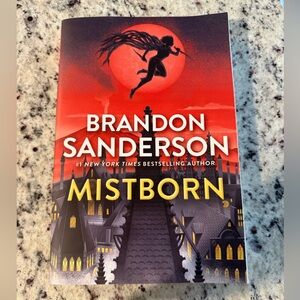 Brandon Sanderson 'Mistborn' Book